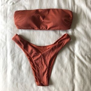 Ribbed bikini set